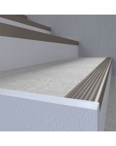 Trapkantprofiel Kunststof Donkergrijs 40x40mm  250cm - 20738