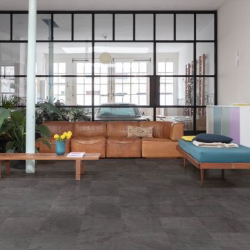 QuickStep Alpha Leisteen Zwart Small Planks 4+1mm AVSTU40035 Rigid Core Click PVC (incl. ondervloer) - INCL. GRATIS PLINTEN*