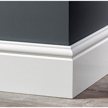 Vochtwerende MDF plint Barok 15x120mm wit Gelakt RAL9010 - 16060