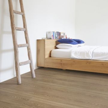 COREtec Essentials 1800 Alexandria Oak LVP 614 WPC Rigid Core Click PVC met 10dB vaste ondervloer - Incl. GRATIS plinten*