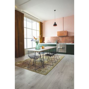 QuickStep Alpha PVC Bloom Katoen Goudgrijze Eik Blush 5+1mm AVMPU40201 Rigid Click PVC (incl. vaste 10dB ondervloer)