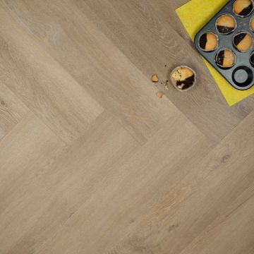 Douwes Dekker Ambitieus Brede Visgraat Honing 04874 Click Rigid PVC