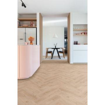 Moduleo Roots EIR Herringbone Galtymore Oak 87231 Visgraat PVC 