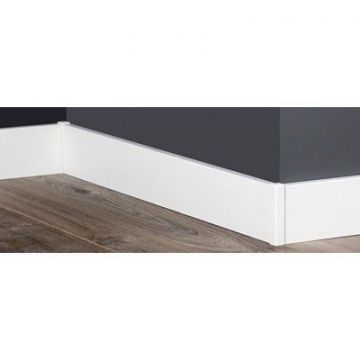 Vochtwerende MDF hoek/eindstuk t.b.v. MDF plint 18x90mm Gelakt Verkeerswit RAL9016 - 16538
