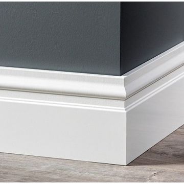 Vochtwerende MDF plint Renaissance 18x150mm wit Gelakt RAL9010 - 16068