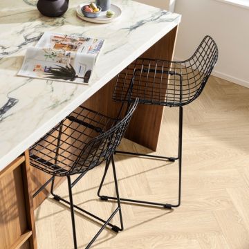 Moduleo LayRed Blackjack Oak 51230 Visgraat Rigid Core Click PVC Incl. geïntegreerde 10dB ondervloer  + GRATIS PLINTEN*