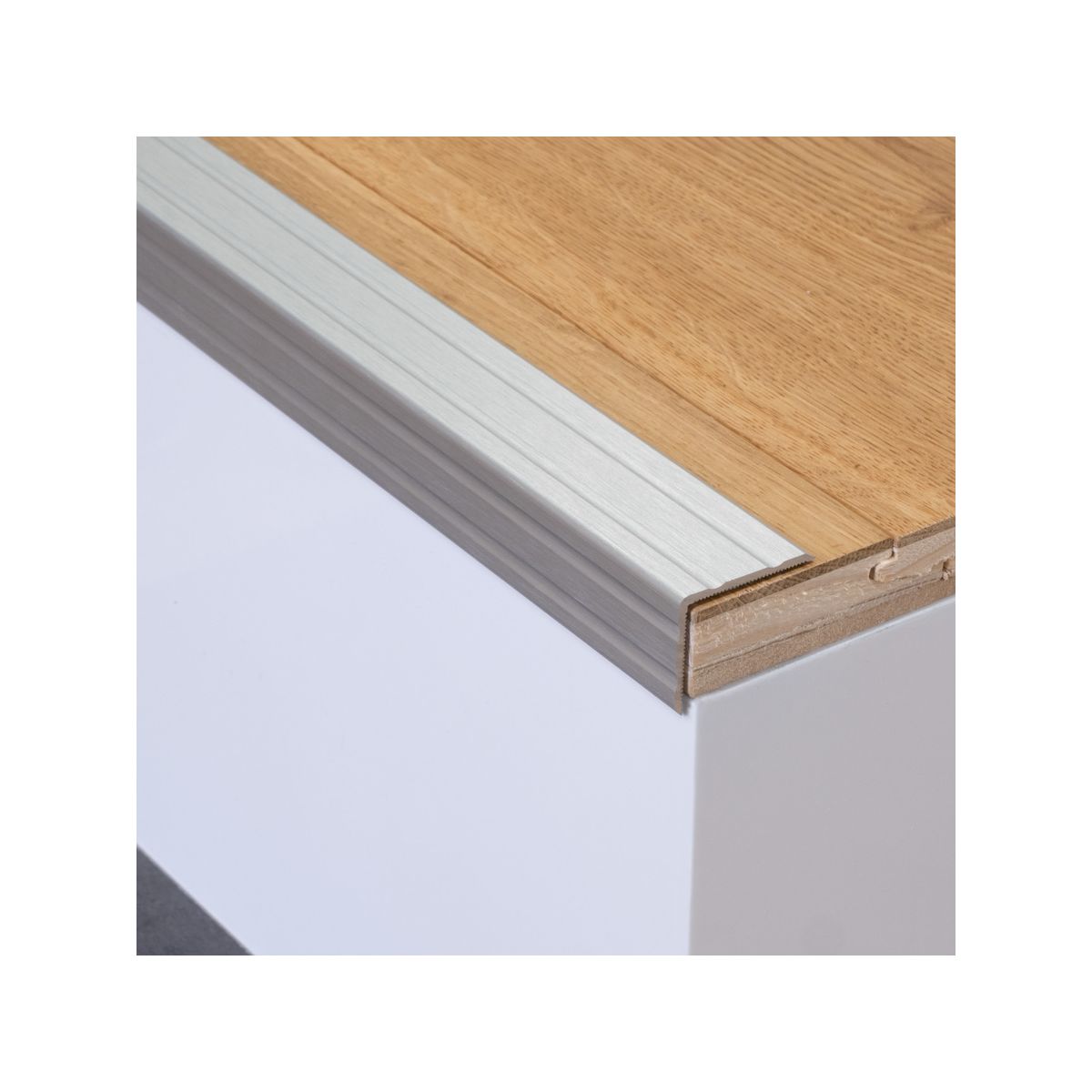 Duo-hoeklijn zelfklevend 24.5x30mm Zilver geborsteld 300cm - 69458 - Afbeelding 2
